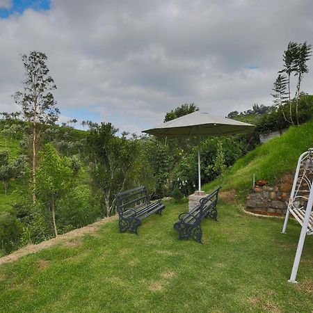 Rustling River Resort อูตี ภายนอก รูปภาพ